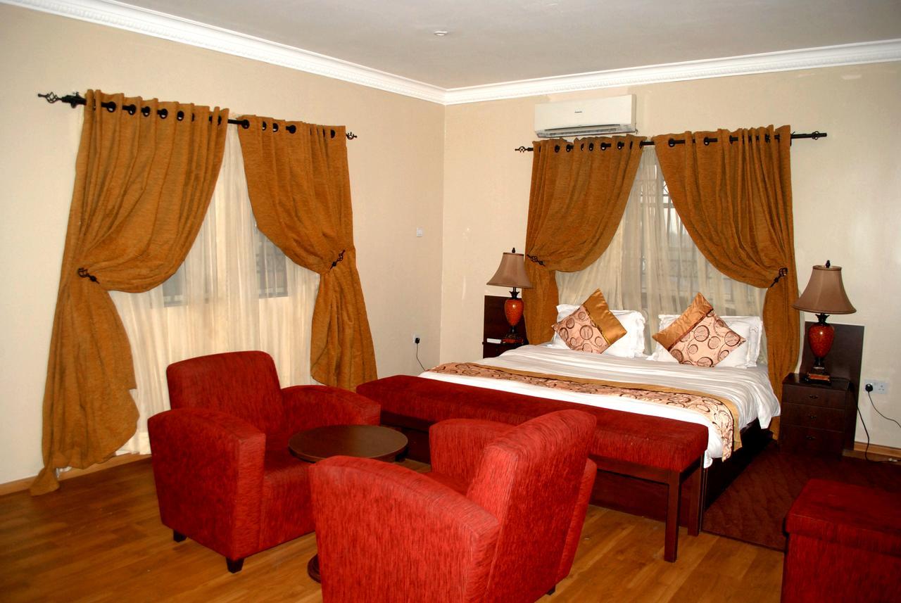 Grand Inn&Suites Ijebu Ode Exterior foto