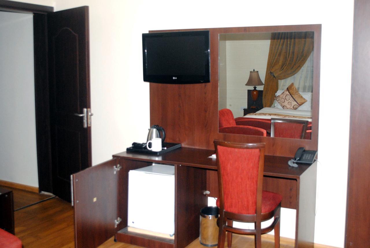 Grand Inn&Suites Ijebu Ode Exterior foto