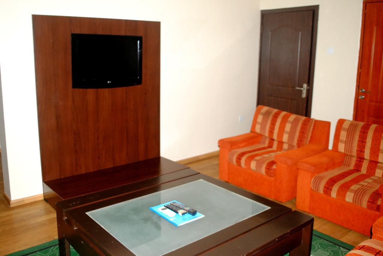 Grand Inn&Suites Ijebu Ode Exterior foto