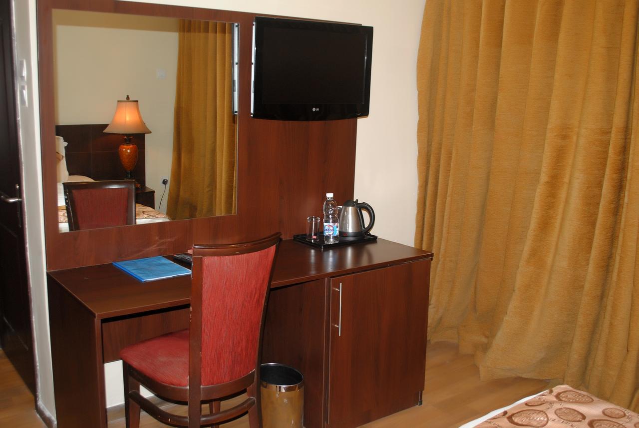 Grand Inn&Suites Ijebu Ode Exterior foto
